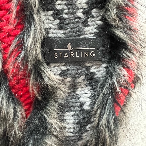 Starling Protect your Priorities Winter Beanie - Picture 7 of 9